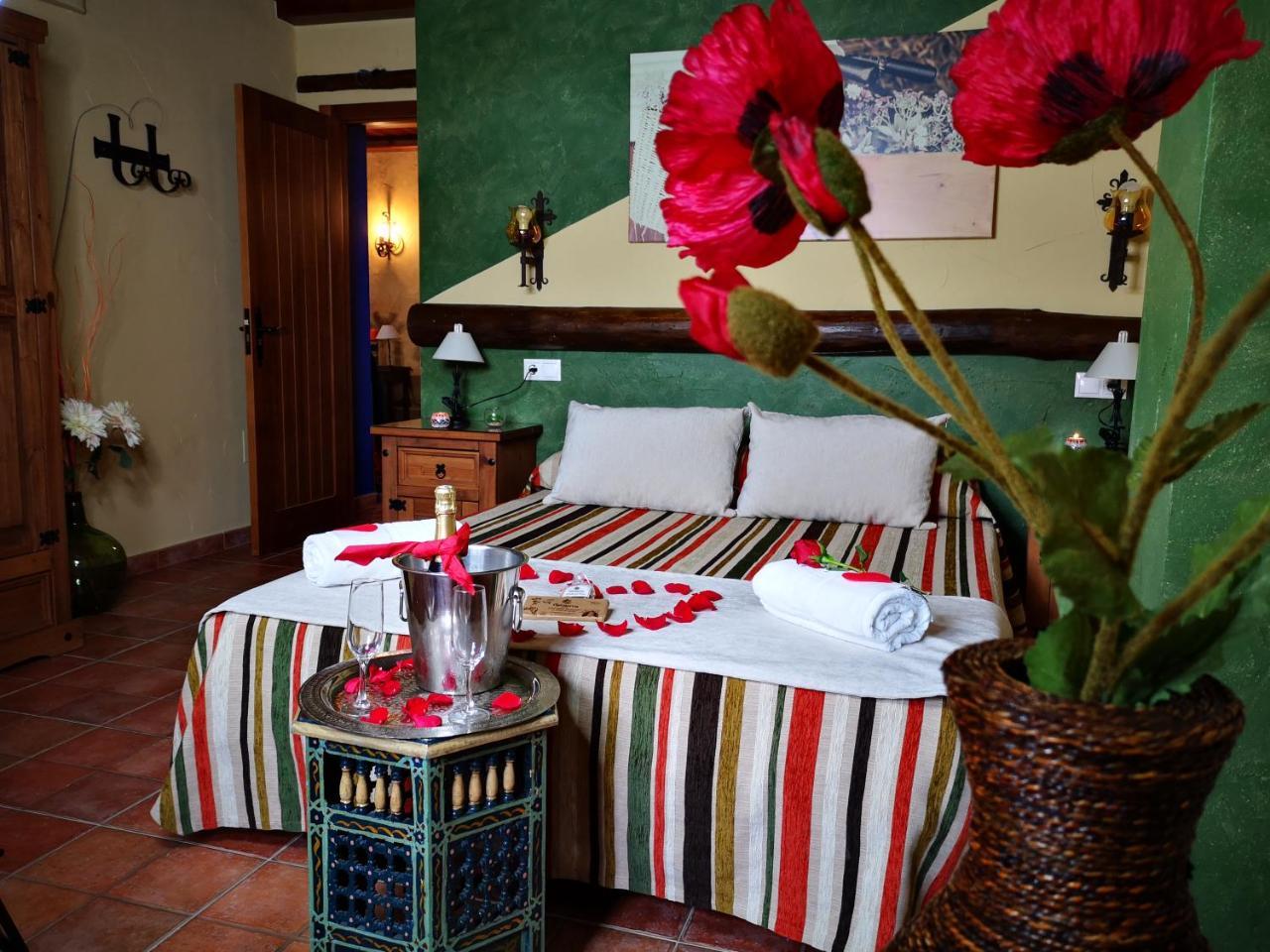 Apartamentos La Suerte Hinojares Екстер'єр фото