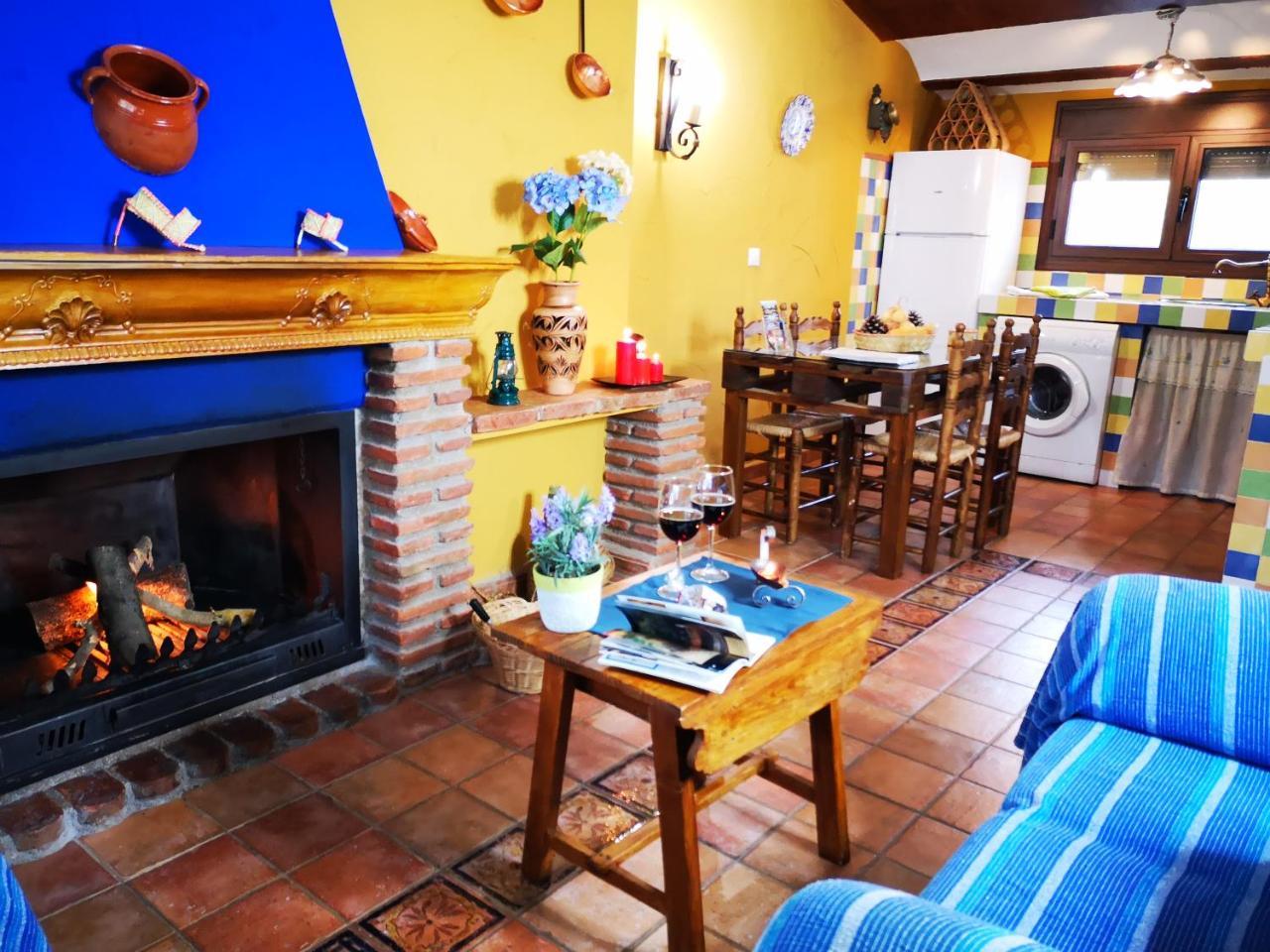Apartamentos La Suerte Hinojares Екстер'єр фото